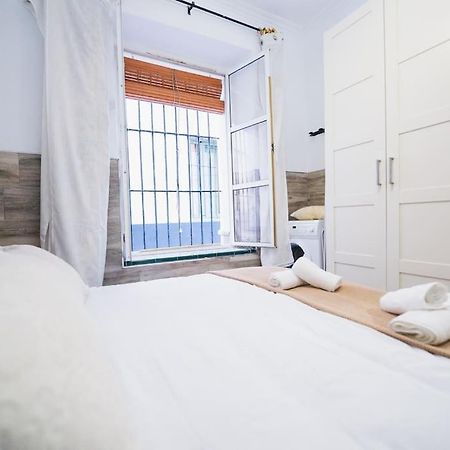 Apartamento En El Barrio De San Lorenzo, Junto A La Basilica Del Gran Poder เซบีญา ภายนอก รูปภาพ